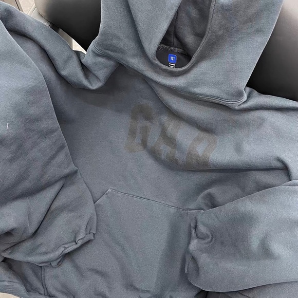YZY x GAP x BALENCIAGA DOVE HOODIE - Picture 2 of 6